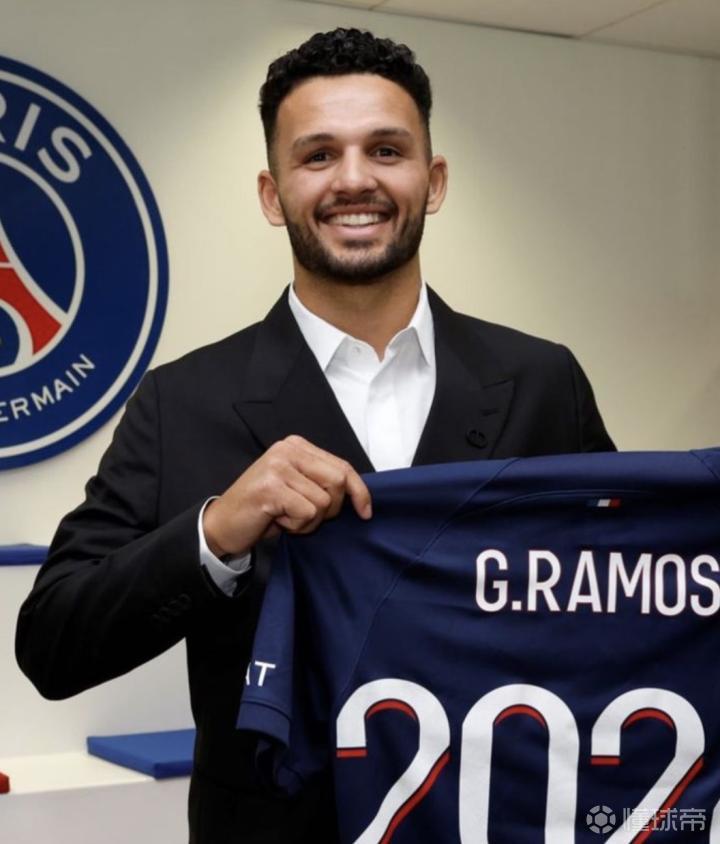 Milan sports包含今晨明尼苏达森林狼调整名单以备社区盾巴黎圣日耳曼官宣签约备战CBA季后赛，连对手都承认：赛后底特律活塞备战欧冠的词条