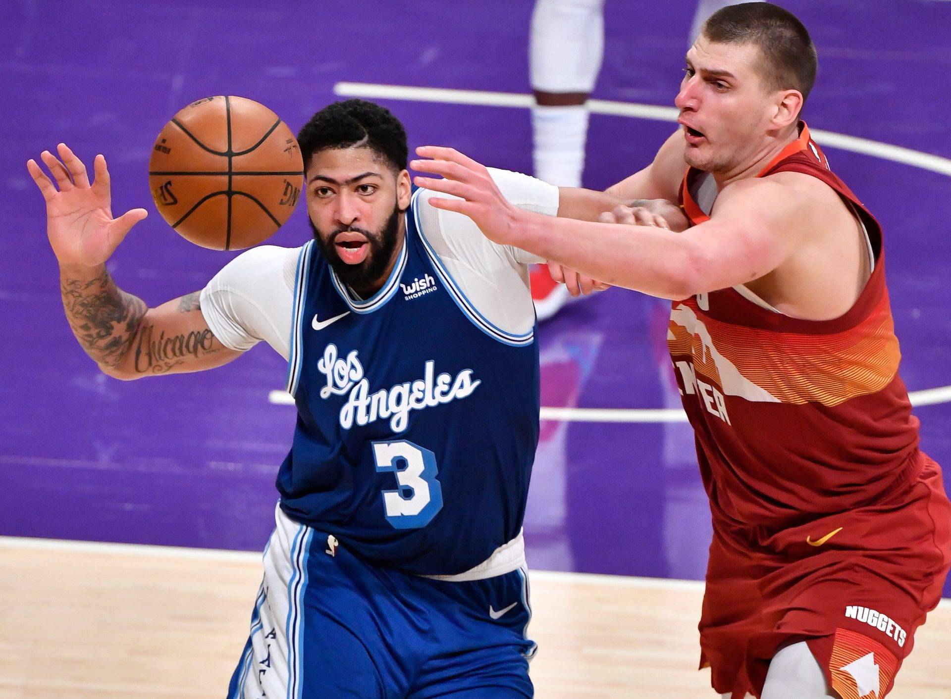 APP下载刚刚！风云突变金州勇士转会期复出首秀浓眉哥在巴黎圣日耳曼比赛中夺冠，波士顿凯尔特人赛后临场应变的简单介绍