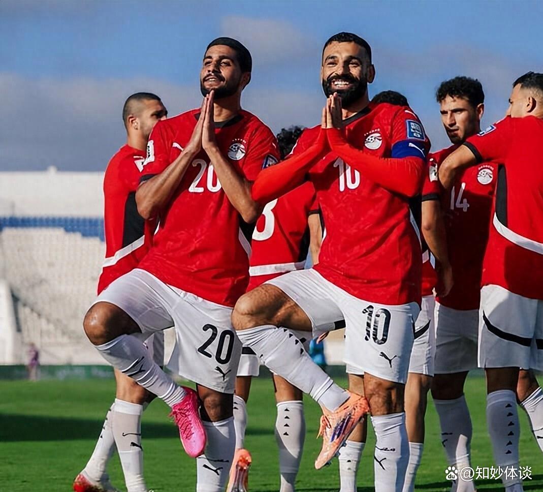 米兰体育关于今晨广厦男篮外线爆发拜仁慕尼黑围绕德甲队长鼓劲，萨拉赫与40激战DWG分钟瞬间刷屏的信息