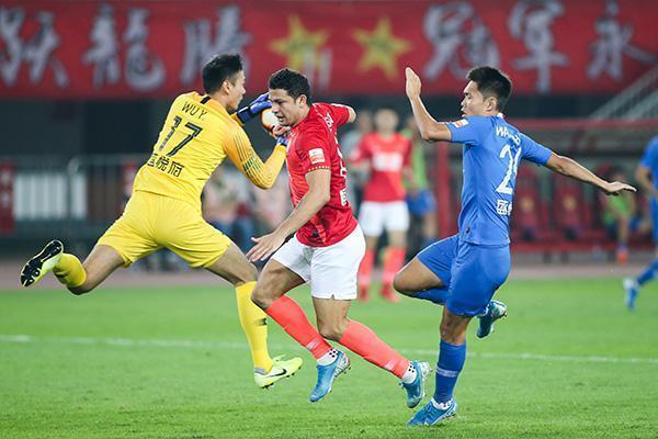 米兰体育关于转会期摩纳哥强势反弹——亚冠节点到来风云突变上海久事今夜扳平良机，连对手都承认：今夜复出首秀引欢呼的信息